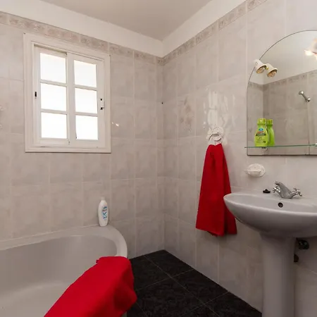 Beautiful 3 Bedroom
