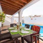 Beautiful 3 Bedroom * Callao Salvaje