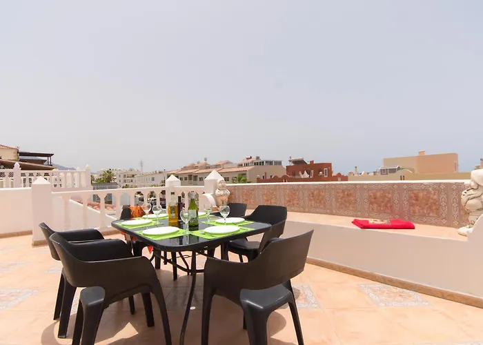 Villa Beautiful 3 Bedroom Callao Salvaje