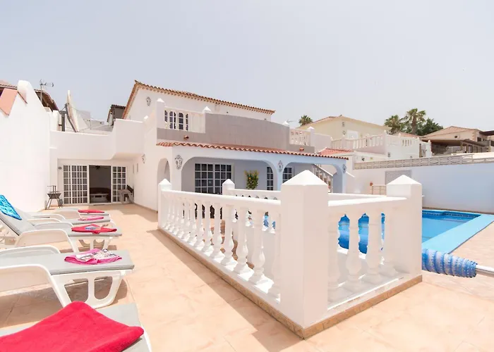 Beautiful 3 Bedroom *